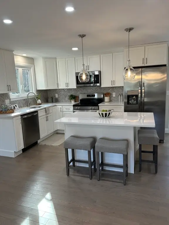 38 Rocky Knook Ln, Marion, MA 02738 - Image #3