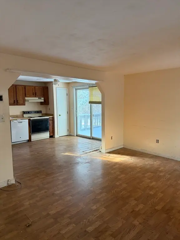 147 Chippingstone Rd, Marstons Mills, MA 02648 - Image #3