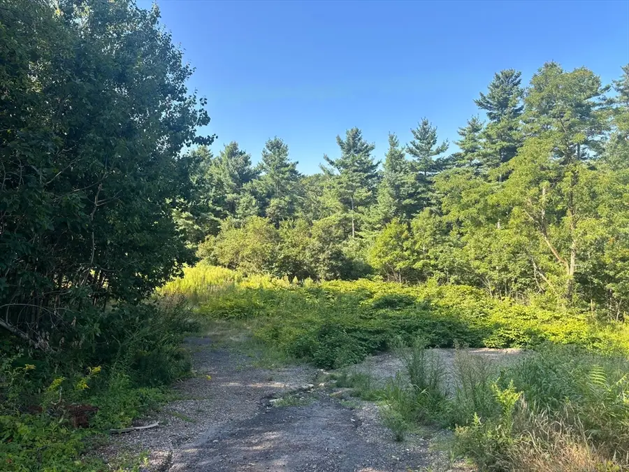 132 Everett Street, Middleboro, MA 02346 - Image #3