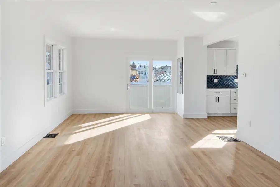 173 Kingsley Rd, Hull, MA 02045 - Image #3