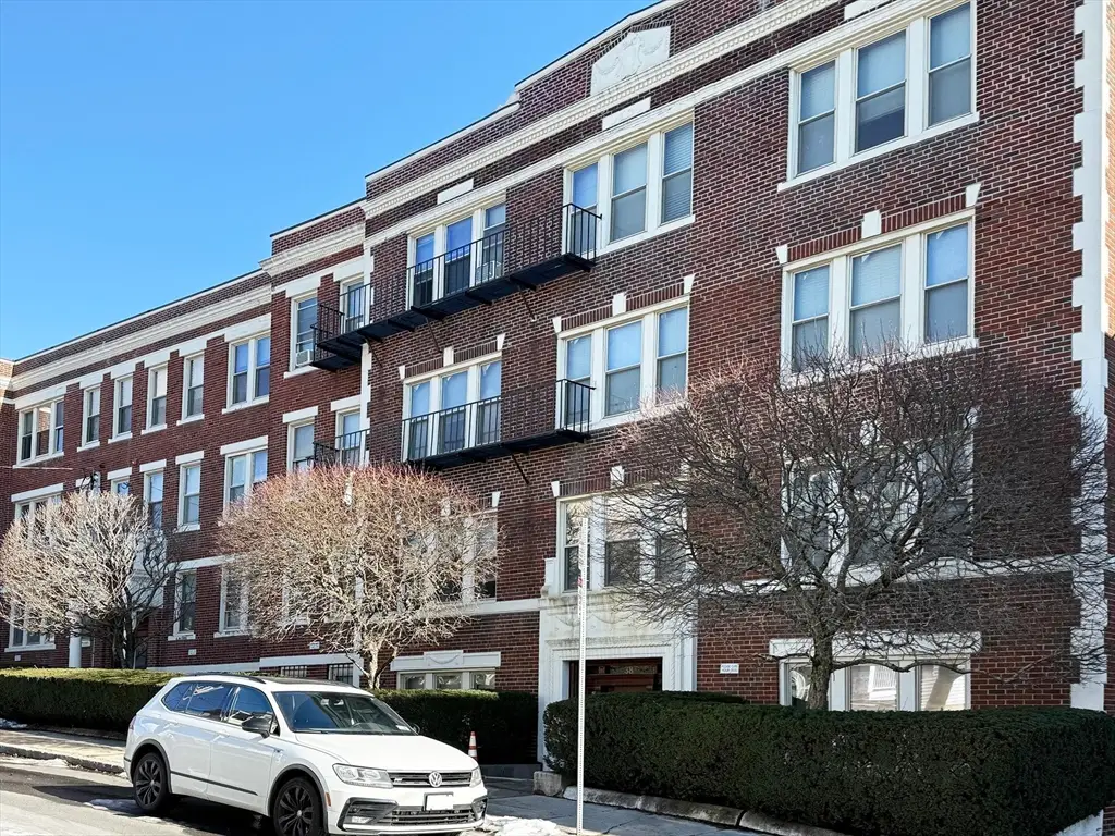 38 Ransom Rd #-3-, Boston, MA 02135 - Image #1