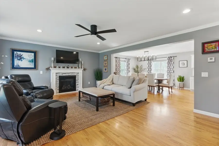 8 Happy Acres Lane, East Longmeadow, MA 01028 - Image #2