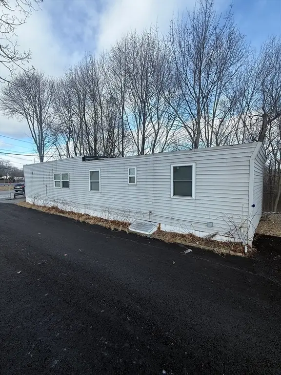 103 Newbury St #1, Danvers, MA 01923 - Image #1