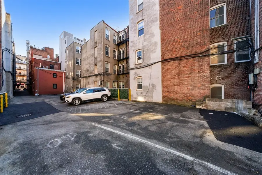 5-7 Jerusalem Pl #5-7, Boston, MA 02113 - Image #2