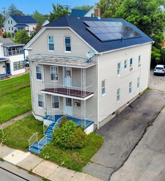 29 Whitcomb St, Webster, MA 01570 - Image #1