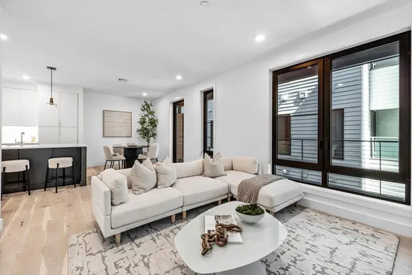 33 A Street #404, Boston, MA 02127