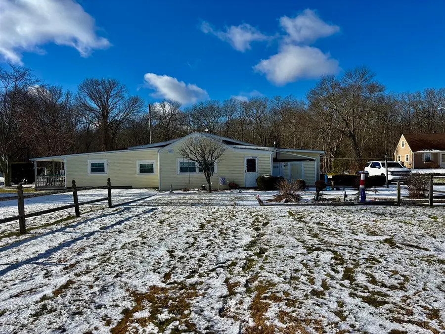 52 Touisset Ave, Swansea, MA 02777 - Image #3