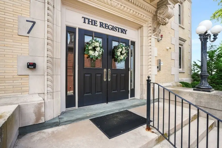 7 Russell St #206, Plymouth, MA 02360 - Image #2