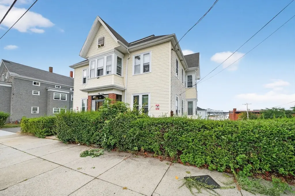420 Bradford Avenue, Fall River, MA 02721 - Image #1