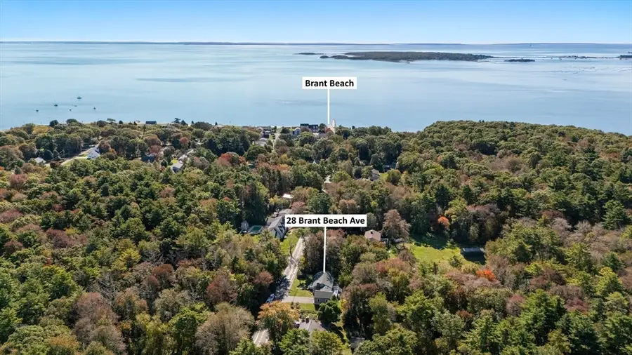 28 Brant Beach Ave, Mattapoisett, MA 02739 - Image #2