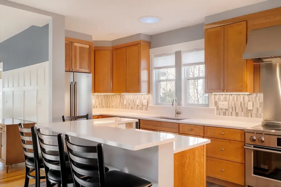 21 Berkeley St, Somerville, MA 02143 - Image #2