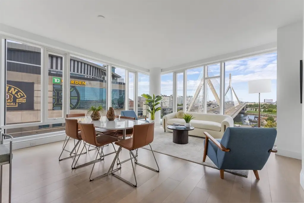100 Lovejoy Wharf #14D, Boston, MA 02114 - Image #1