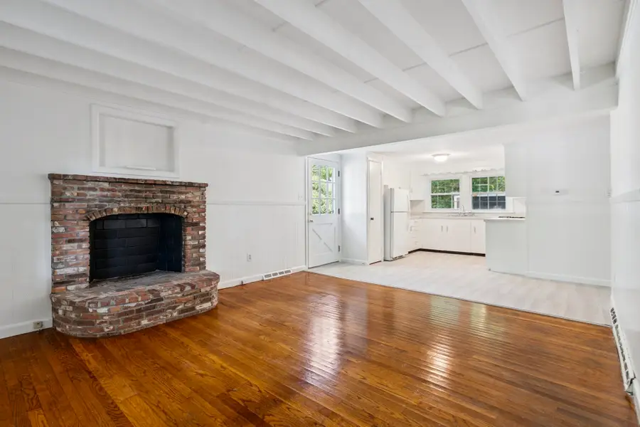 8 Captain's Lane, Mattapoisett, MA 02739 - #3