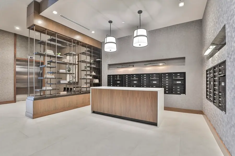 18 Artisan Drive #307, Salem, NH 03079 - Image #2