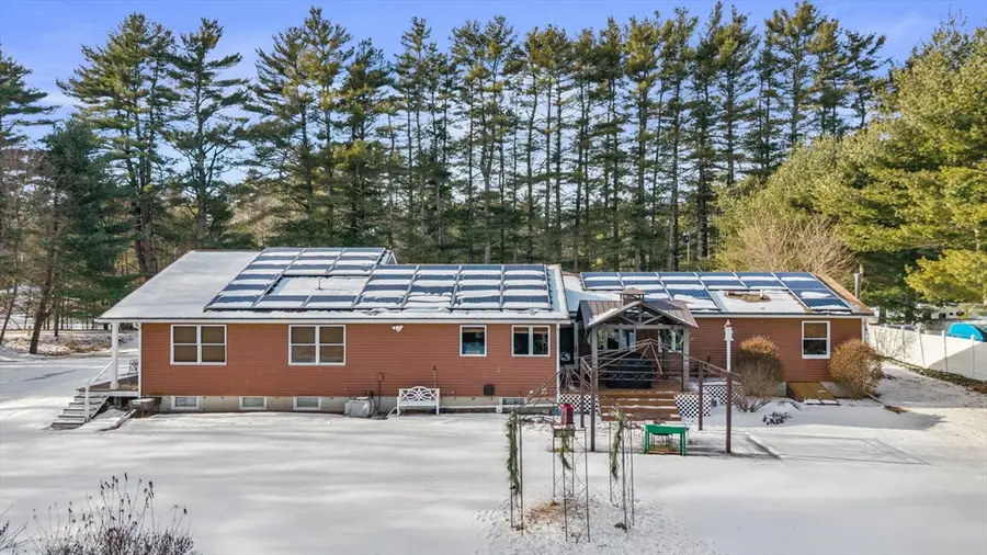 69 Farquhar Road, Sturbridge, MA 01566 - Image #2