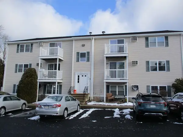 1475 Braley Rd #21, New Bedford, MA 02745