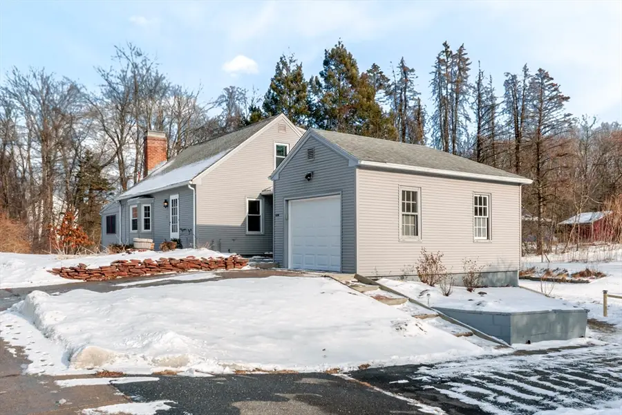 208 Westwood Ave, East Longmeadow, MA 01028 - Image #2