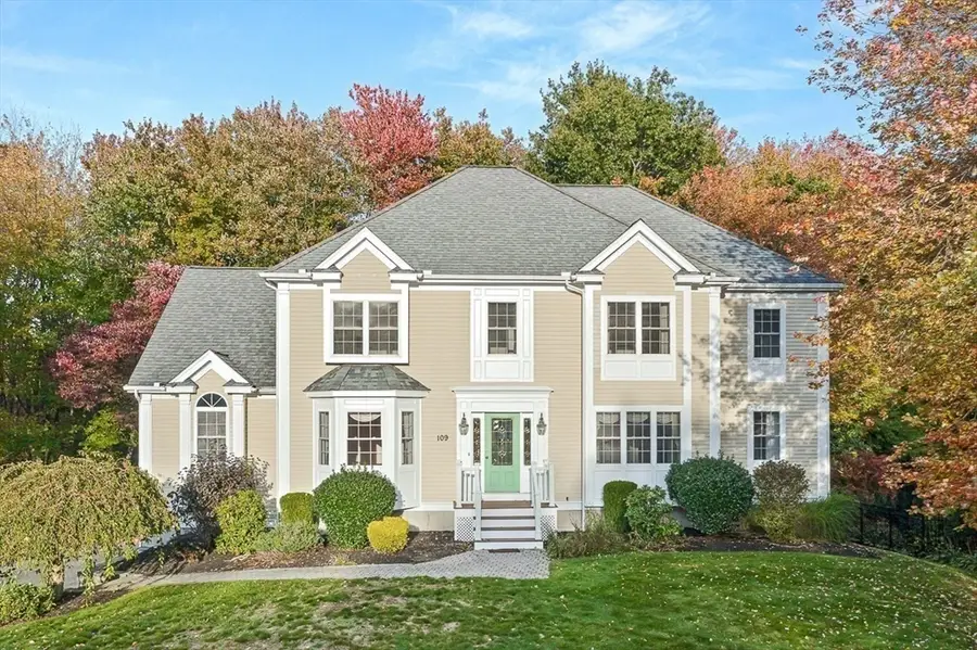 109 Meadow Creek Dr, Dracut, MA 01826 - Image #3