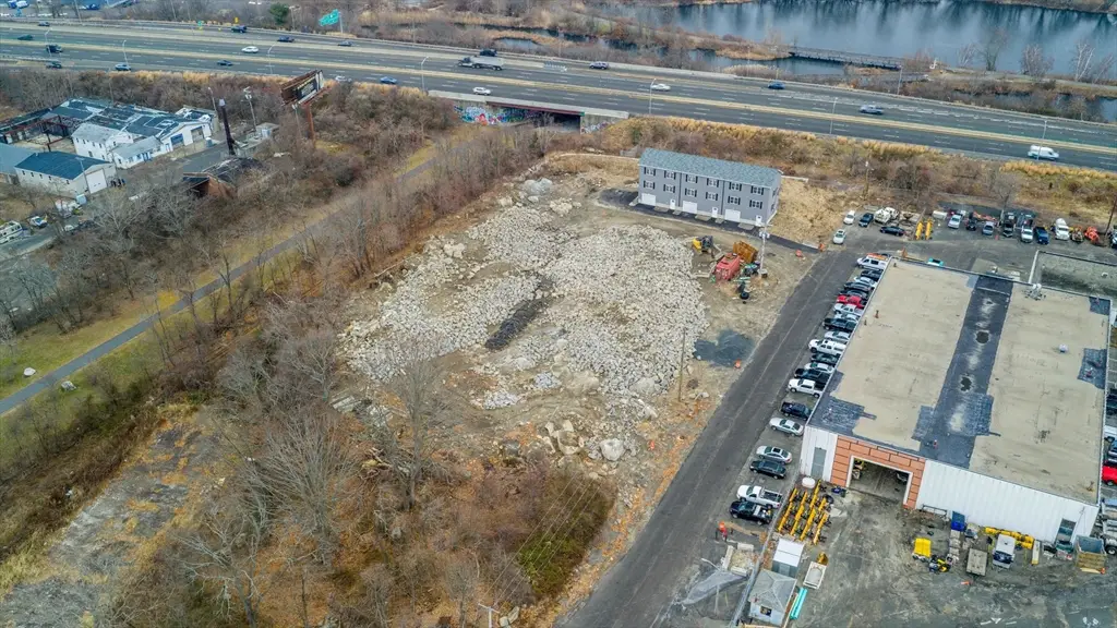 000 Lawrence, Fall River, MA 02721 - Image #1