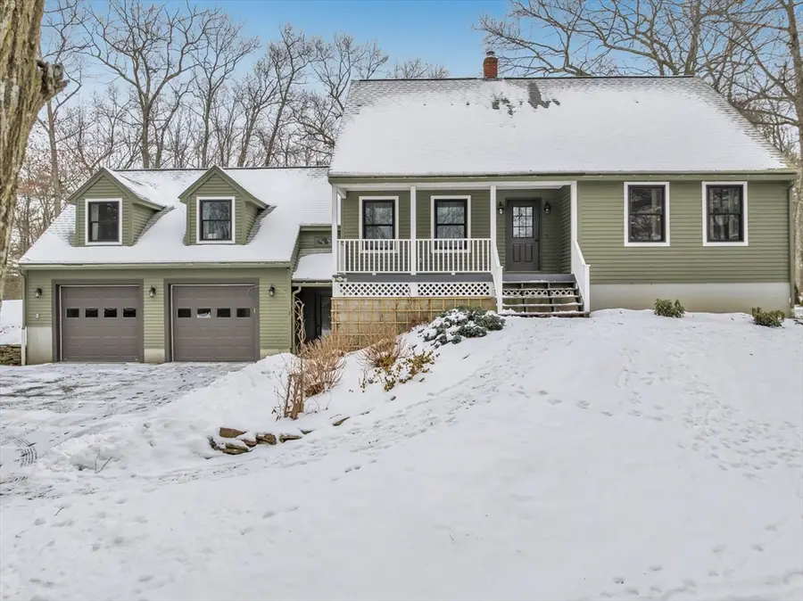 300 Padre Rd, New Braintree, MA 01531 - Image #2