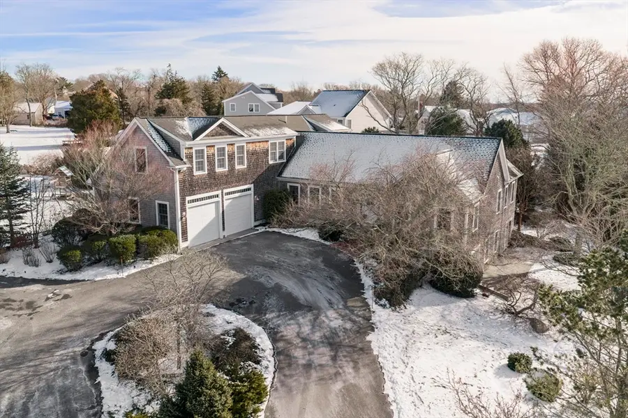 676 Elm St, Dartmouth, MA 02748 - Image #2