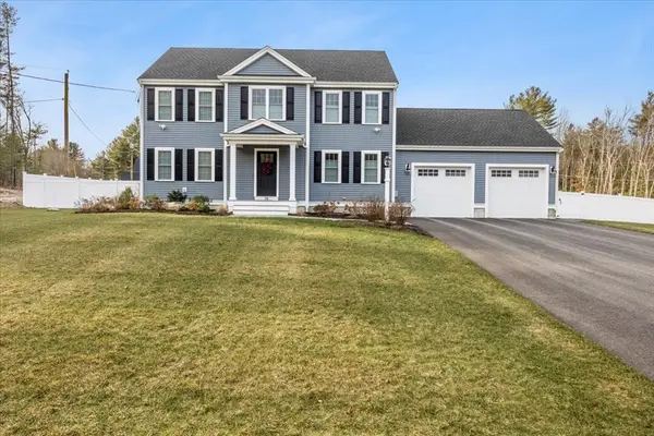 70 Sandy Hill Rd, Raynham, MA 02767