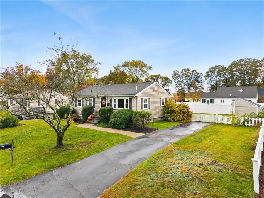 23 Sunset Ave, North Attleboro, MA 02760 - Image #2