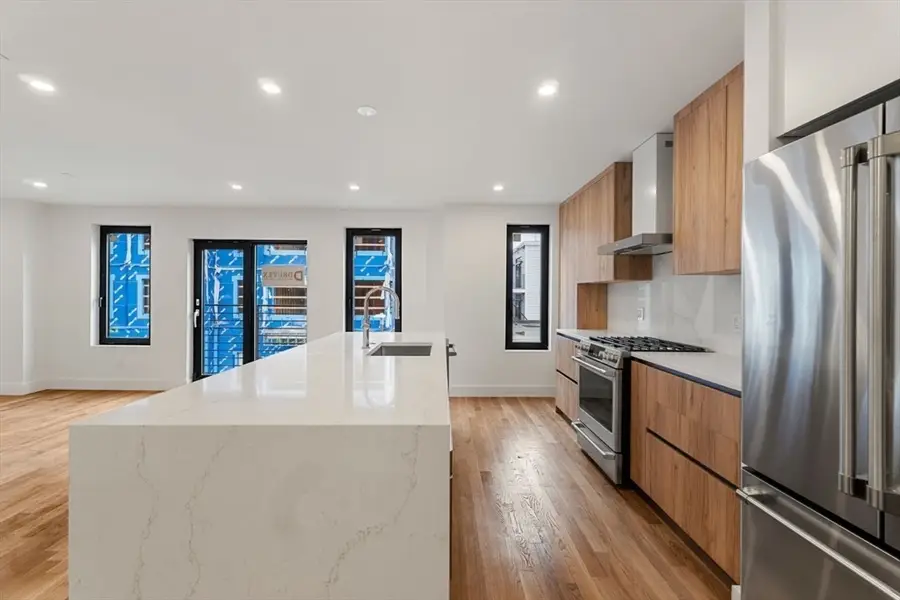 6 Devine Way #2, Boston, MA 02127 - Image #3