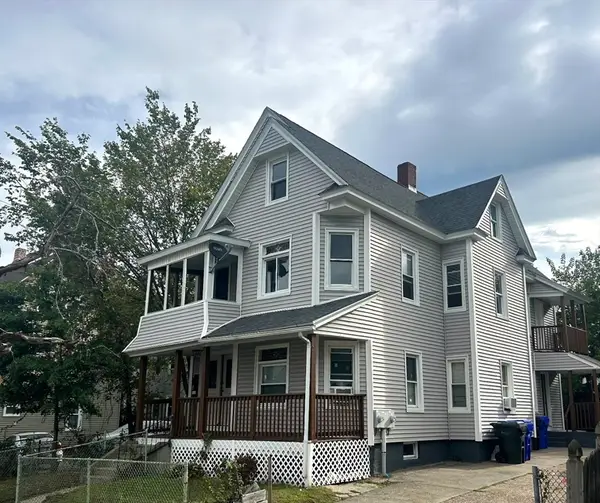 15 Malden St, Springfield, MA 01108