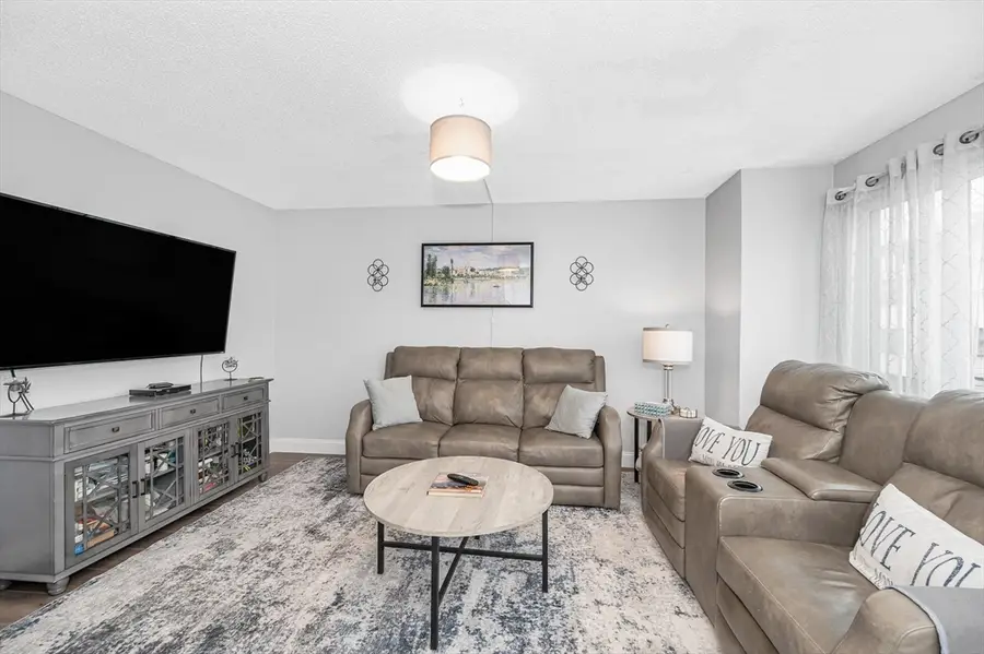 29 Pine Hill St #29, Lowell, MA 01852 - Image #3