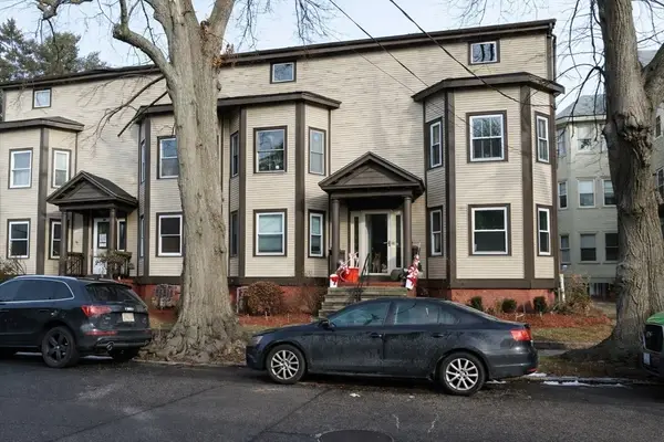 528 Cherry St. #3, Fall River, MA 02720