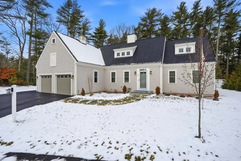 10 Checkerberry Cir, Duxbury, MA 02332 - Image #1