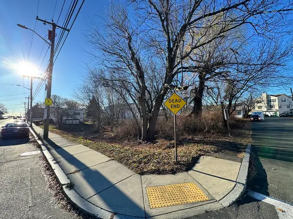 6 Beverly, Revere, MA 02151