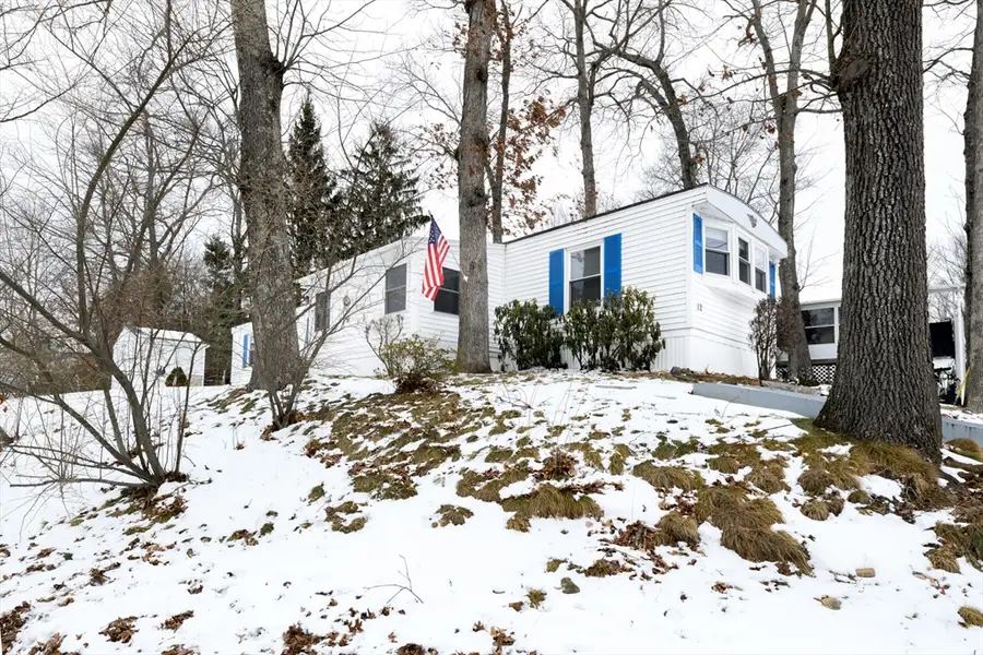 12 Presidential Cir, Warren, MA 01083 - Image #3