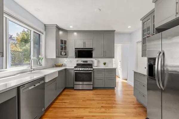 214 River Street #214, Newton, MA 02465