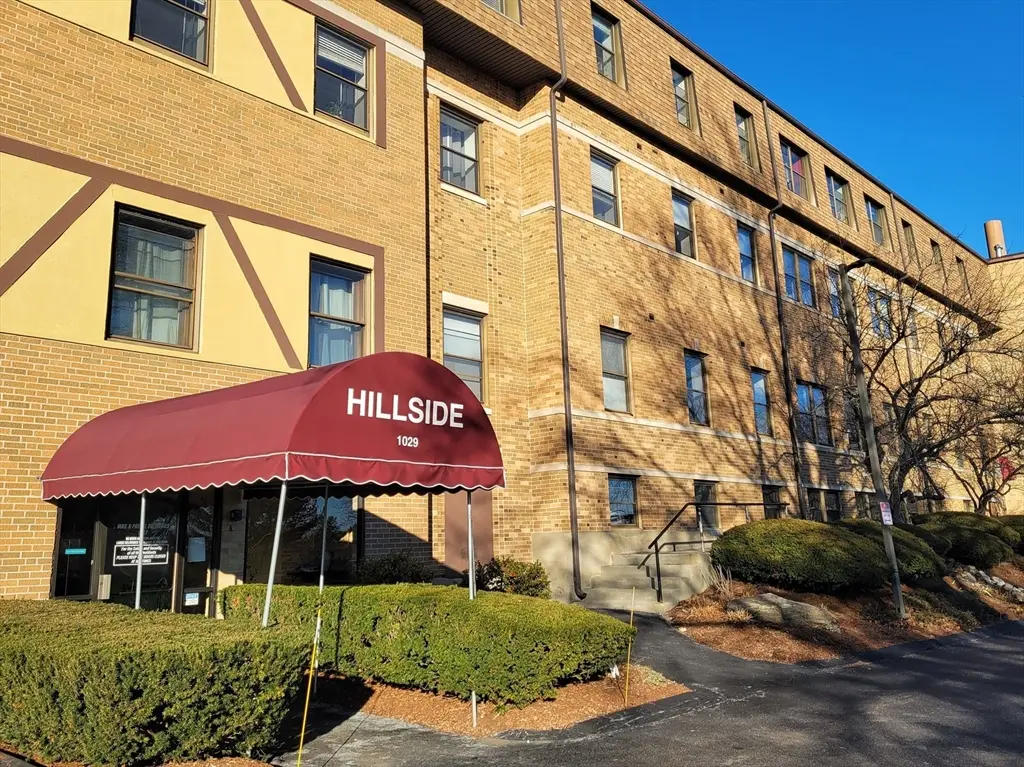 1029 Pleasant Street #20, Worcester, MA 01602 - Image #1