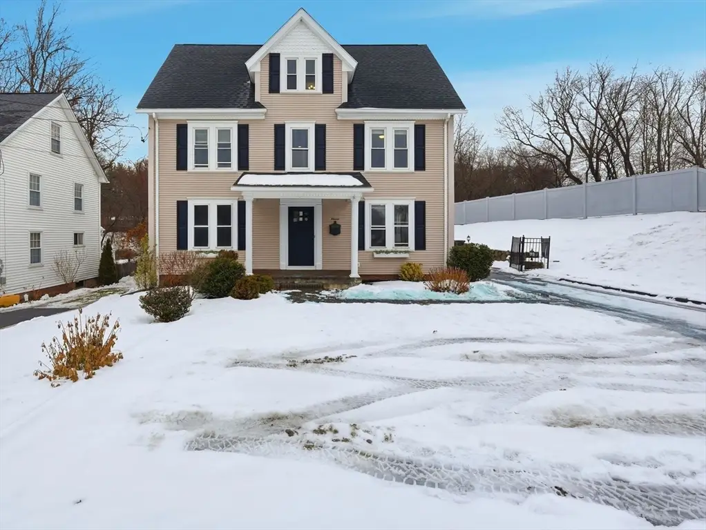 11 Hadley St, South Hadley, MA 01075 - Image #1