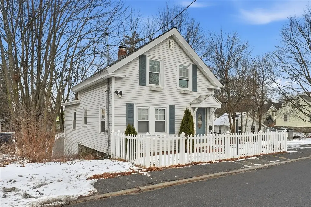 7 Mystic Street, Methuen, MA 01844 - Image #1