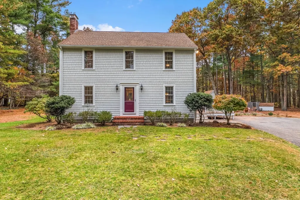 1 John Wade Dr, Halifax, MA 02338 - Image #1