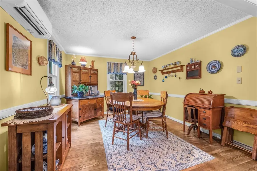 1 John Wade Dr, Halifax, MA 02338 - Image #2