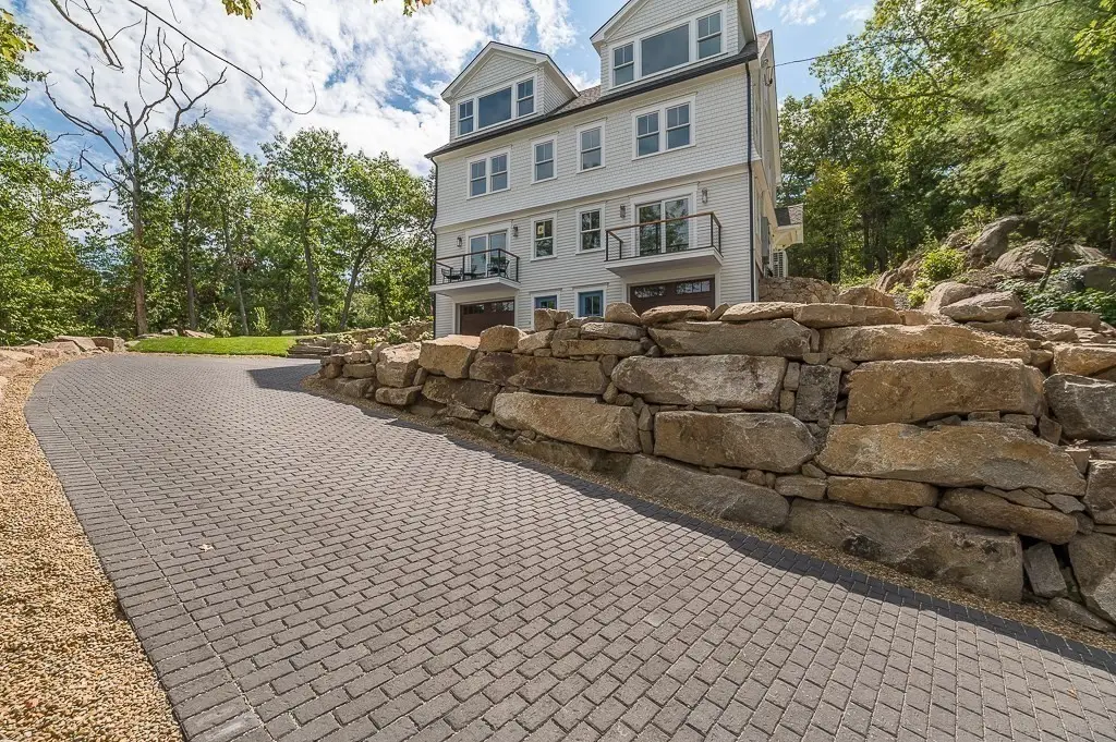 5 Samoset Rd #B, Gloucester, MA 01930 - Image #1