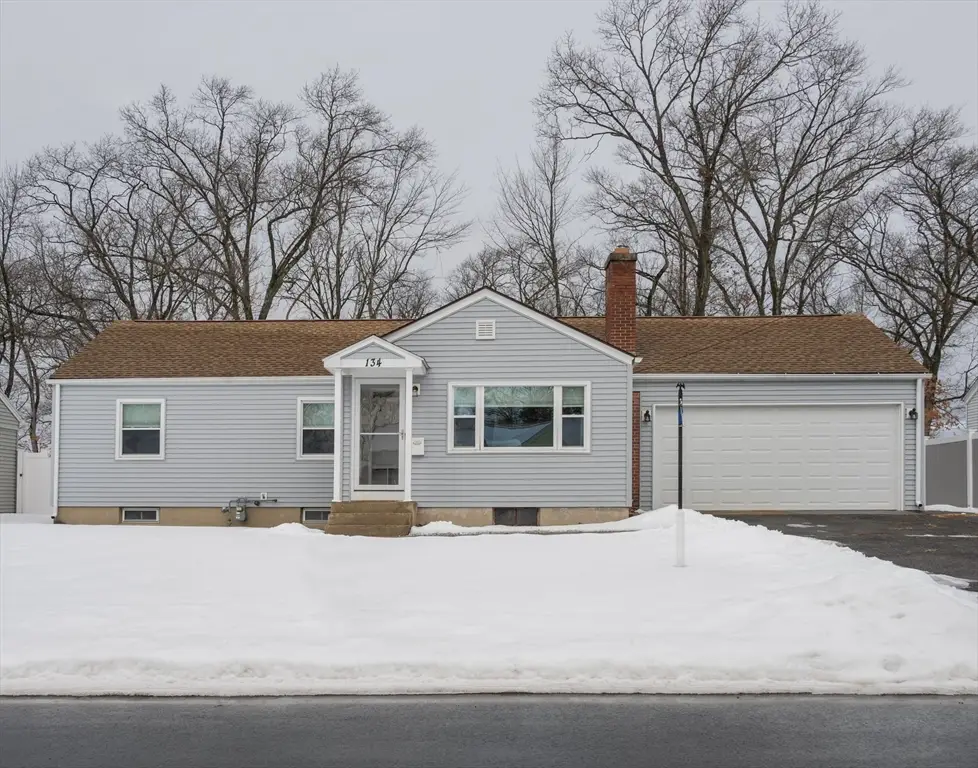 134 Lukasik St, Chicopee, MA 01020 - Image #1