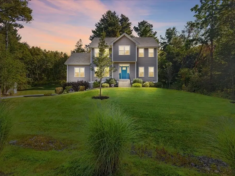 46 Glen Dr, Northbridge, MA 01588 - Image #2