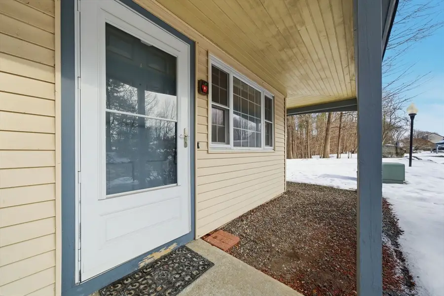 9 Kennedy Dr #9, North Chelmsford, MA 01863 - Image #3