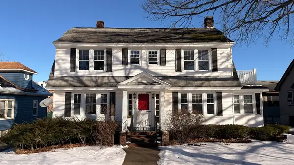 39 Whitmarsh Avenue, Worcester, MA 01606