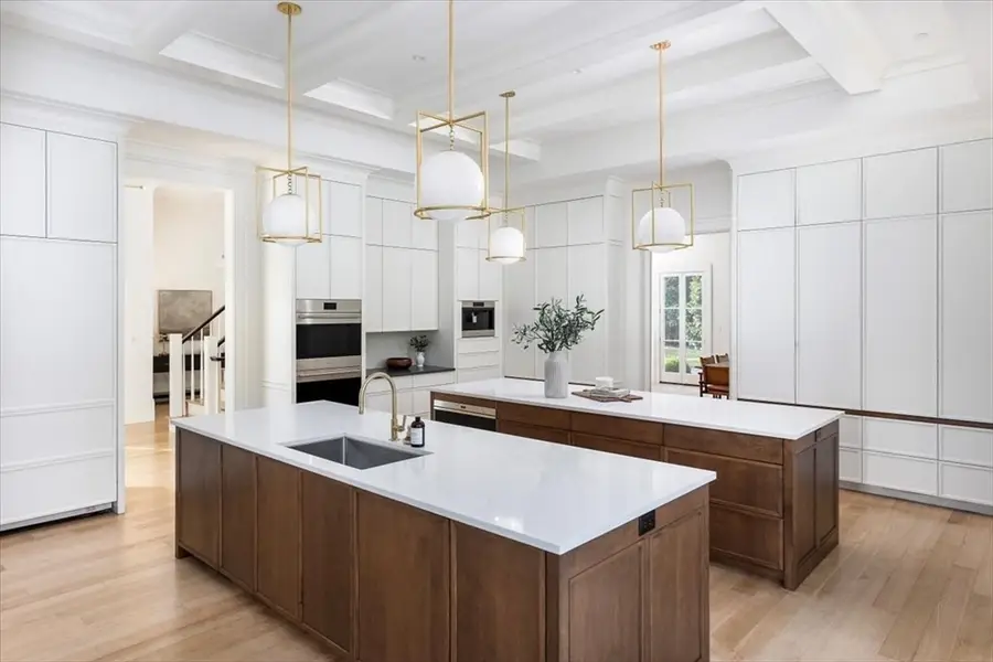 222 Warren Street, Brookline, MA 02445 - Image #2