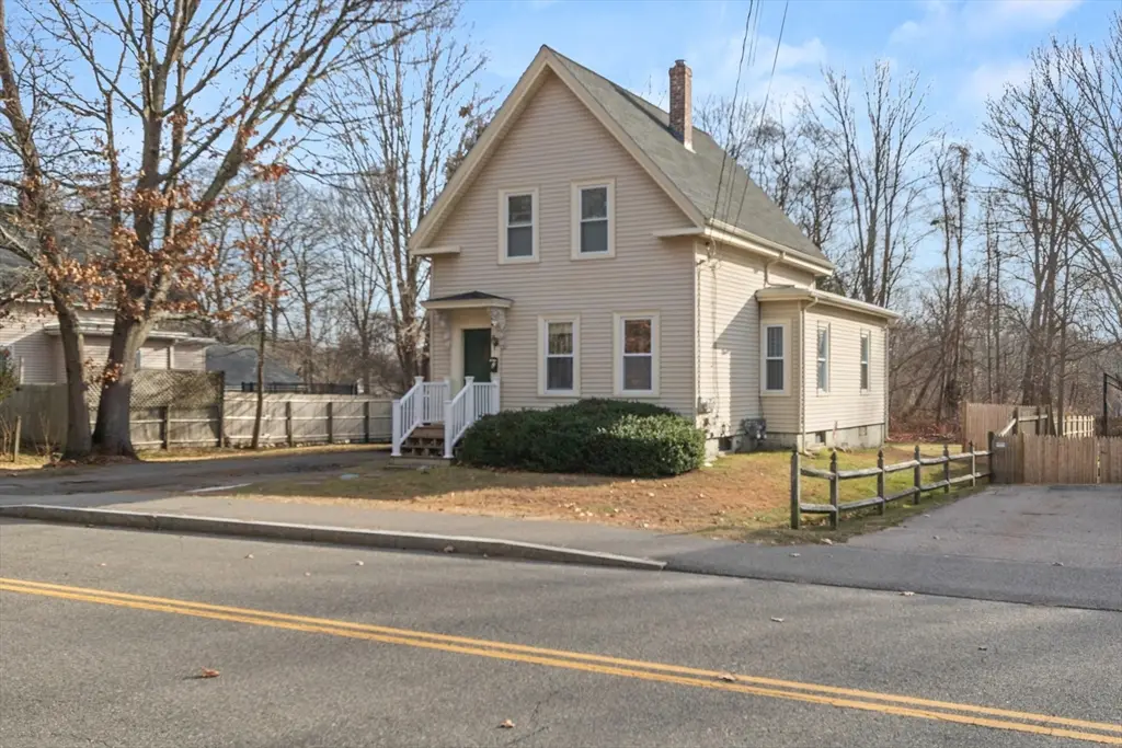 74 Forest St, Whitman, MA 02382 - Image #1