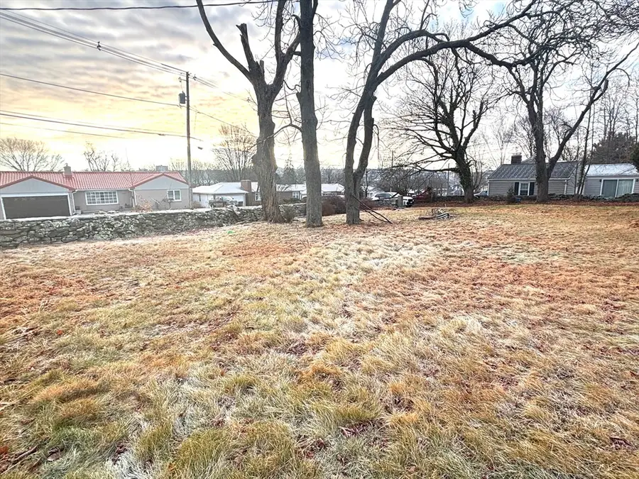 159 Brayton Ave, Somerset, MA 02725 - Image #3