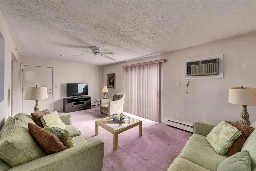 3 Birchwood Pt #202, Amesbury, MA 01913 - Image #2