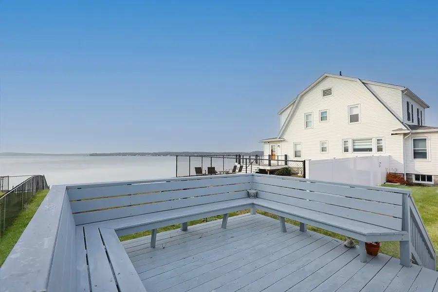 84 Bluff Avenue, Swansea, MA 02777 - Image #2